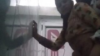 Video Porno Pasangan India Bercinta Di Toilet
