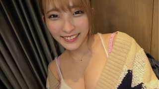 Gadis Kulit Putih G-cup, Bokong Seksi Dan Aksi Mesum Yang Tak Terlupakan!