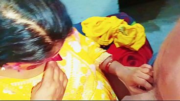 Bokep India: Bhabhi Ketat Digoyang Doggy Style, Erangan Sangeknya Bikin Tegang