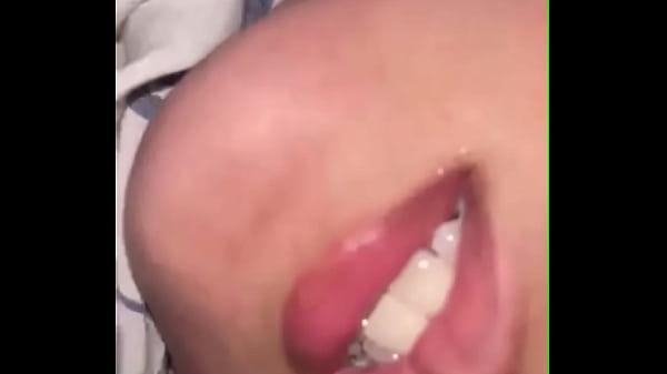 Tante Kesepian Minta Pijat Plus-plus, Badannya Pegel Dan Panas Meronta