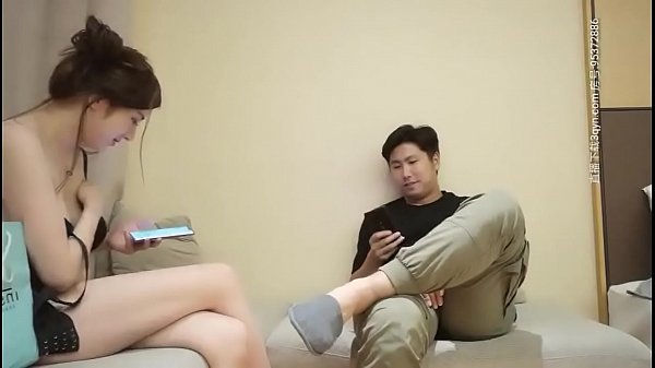Tiongkok: Negeri Porselen Yang Menggoda