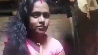 Masturbasi Seru Gadis Desa Telugu Bikin Muncrat.