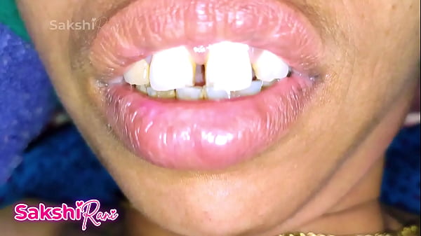 Adik Tiri Dientot Dari Dekat, Pussy Basah Berdesah Dalam Bahasa Hindi