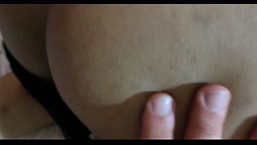 Suami Orang Mesir Jadi Cuckold, Kontol Gede Nusuk Lubang Pantat, Ngewe Dari Belakang Bikin Muncrat, Susu Gede Goyang-goyang.