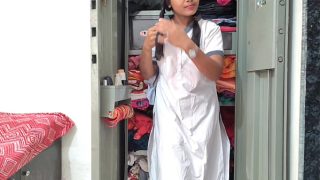 Cewek Dan Cowok India Paling Hot Ngewe Dengan Suara Hindi Yang Jelas Bikin Makin Tegang