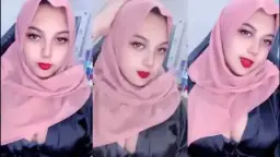 Hijabers Seksi Belahan Toket Ngegas Live Sampe Mendesah Panas.