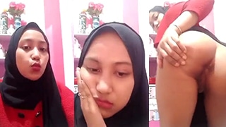 Ukhti Hijabnya Basah, Sange Berat Kirim Pap Buat Pacar.