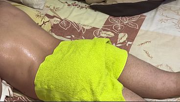 Mertua Montok Pantat Gede Bantu Mantu, Pijat Panas Berubah Jadi Adegan Nafsu.