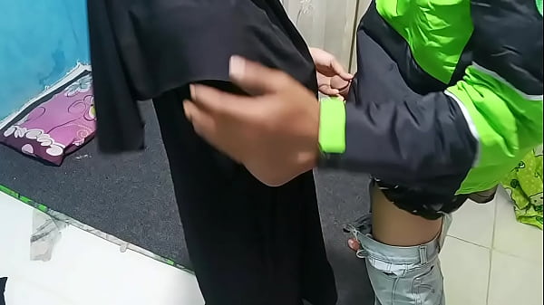 Prank Ajak Ojol Ngentot, Bikin Si Abang Makin Tegang.