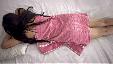 Pelayan Pijat Pantat Cewek Nri, Lanjut Ngentot Memek Sambil Goyang Pantat Gede