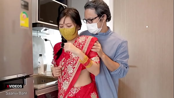 Gede Pantat Cewek India Tiri Menggoda Kontol Gede Bapak Tirinya! (suara Hindi)