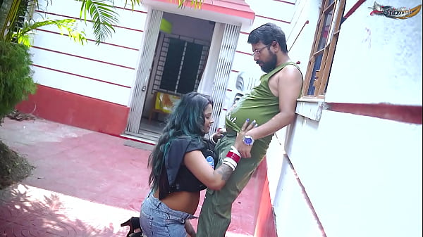 Desi Bengali Pasangan Main Anal Keras Di Luar Rumah Pake Audio Hindi (film Penuh)