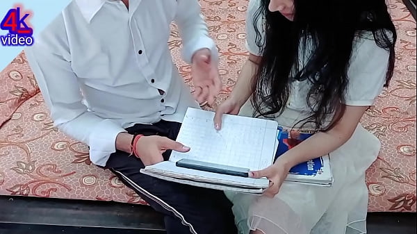 Pelajar India Coli Bareng Cewek Desi, Suara Hindi Bikin Muncrat