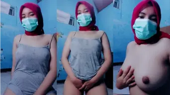 Abg 19 Tahun Jilbab Merah Goyangannya Bikin Greget, Bikin Ngilu Di Dalem.