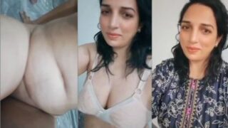 Delhi Milf Rekam Video Telanjang, Pamer Tetek Dan Memek