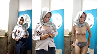 Hijab Sma Pulang Sekolah, Langsung Buka Semua Di Kamar.