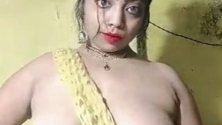 Tonton Video Kama Keli Pamer Tetek Gede Bikin Greget