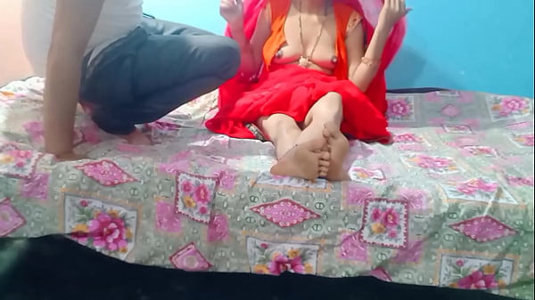 Bhabhi Ngeliat Adik Ipar Sendirian, Langsung Angkat Rok Sambil Ngajak Main