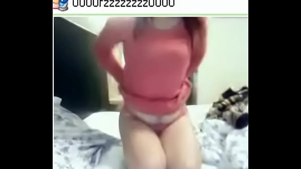 Cewek Cina 18 Tahun Colmek Di Depan Webcam, Bikin Ngaceng Abis