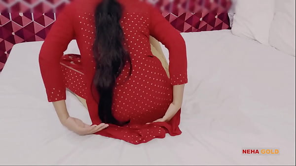 Sendiri Di Rumah, Bini Tante Digenjot Habis-habisan