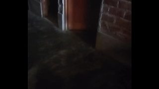 Ibu Muda Single Ngajak Masuk Rumah Gegara Duit, Badannya Nakal Banget.