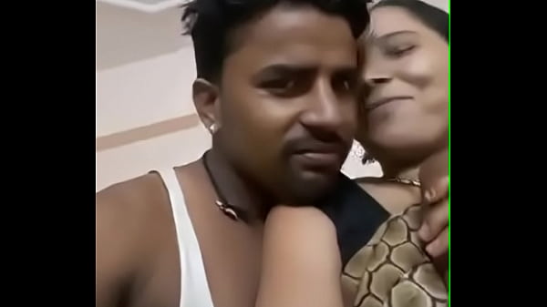 Desi Aunty Nya Montok Banget, Dipencet-pencet Sampe Minta Ampun.