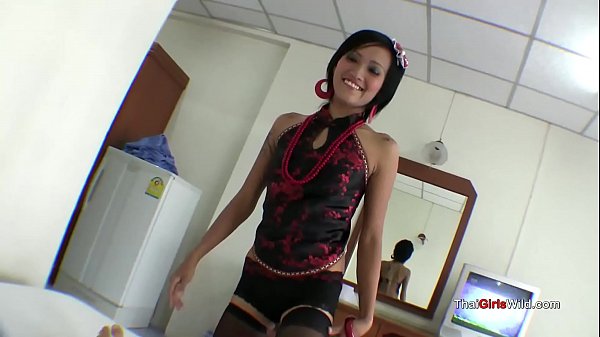 Ngentot Mulut Yang Mantap Dari Cewek Thailand Seksi