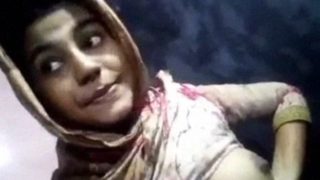Selfie Topless Cewek Kampus Bangladesh, Bikin Makin Panas