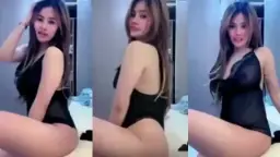 Uting Mamamia, Tembus Pandang Lingeri Bikin Crot Lihat Langsung.