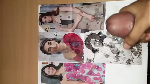 Tribute Maniku Buat Artis India Hot – Muncratin Habis
