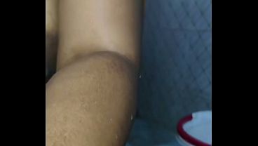 Ibu Tiri Desi India Mandi, Mms Kamera Tersembunyi, Istri Asli Lagi Mandi, Bikin Makin Greget.