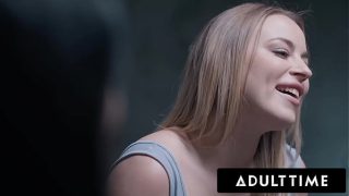 Waktu Dewasa – Cewek Pawg Kecanduan Seks, Anna Claire Clouds, Ngencengin Polisi Saat Diinterogasi, Berujung Nge-seks Keras Dan Kasar!