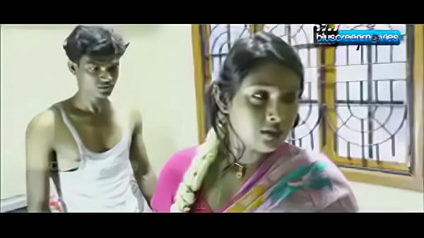 Aunty India Selatan Bikin Nafsu, Siap Digoda Gaya Desi.