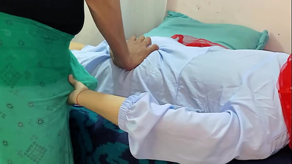 Malkin Siapin Rencana Biar Pelayannya Ngewe Pakai Suara Hindi Yang Bikin Makin Panas.